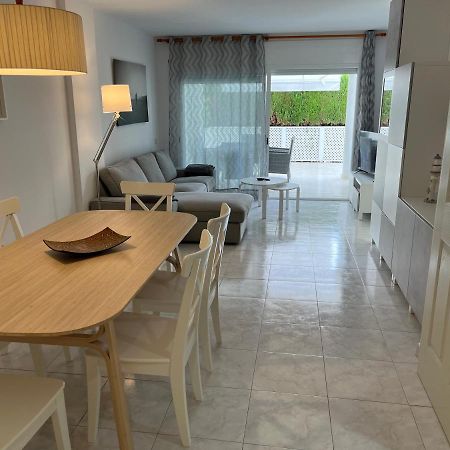 Amplio Apartamento Con Acceso Directo A Piscina Platja d'Aro Luaran gambar