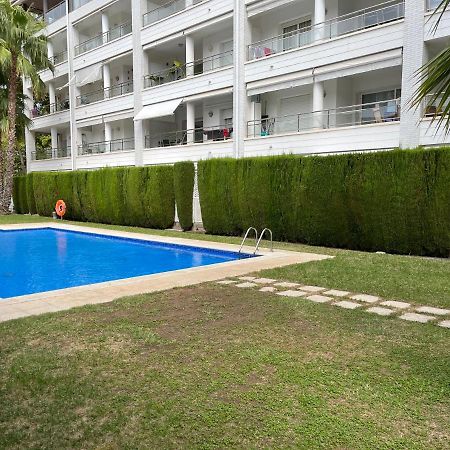 Amplio Apartamento Con Acceso Directo A Piscina Platja d'Aro Luaran gambar