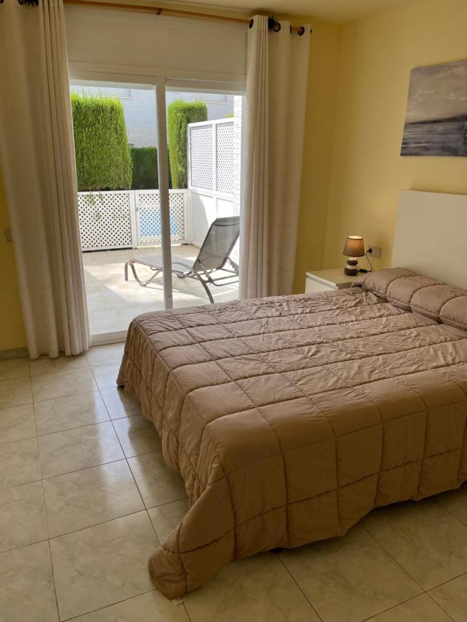 Amplio Apartamento Con Acceso Directo A Piscina Platja d'Aro Luaran gambar