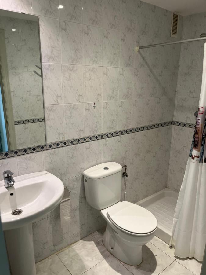 Amplio Apartamento Con Acceso Directo A Piscina Platja d'Aro Luaran gambar