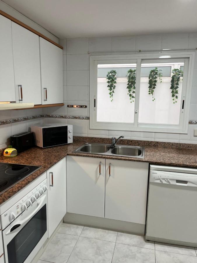 Amplio Apartamento Con Acceso Directo A Piscina Platja d'Aro Luaran gambar